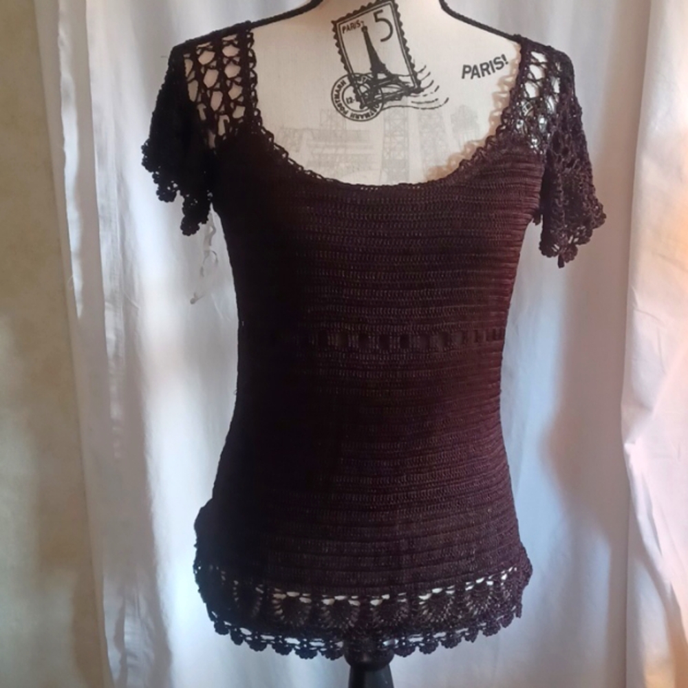 Tahari top nwt xs